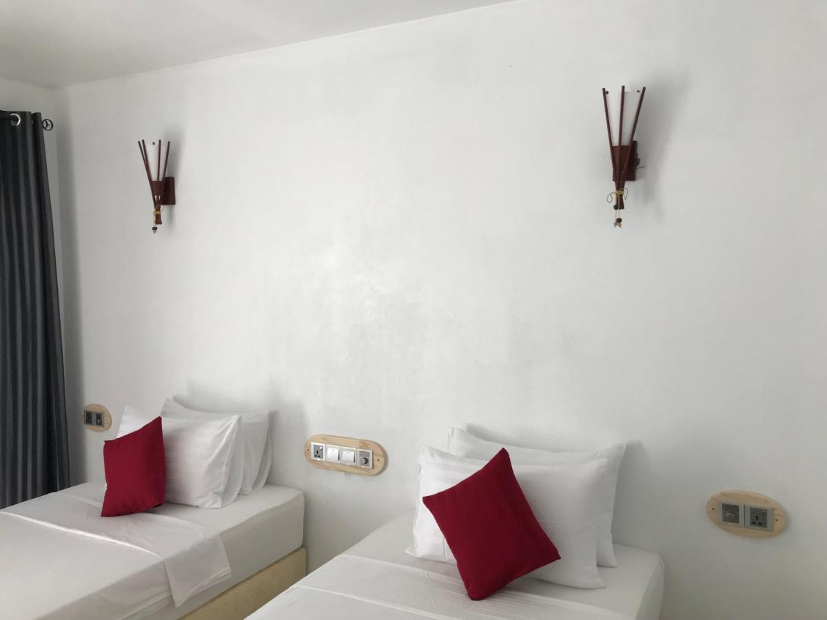Royal Stay Inn Thoddoo-Atoll Exterior foto